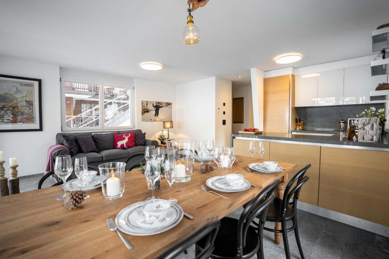 Modern Apartment With Matterhorn View เซอร์แมท ภายนอก รูปภาพ
